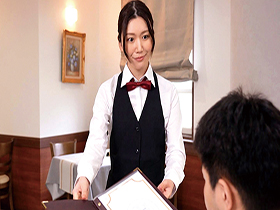 バイト先の憧れの先輩は止まらない性欲を僕のチ●ポで満たす 戸川なみ サンプル動画サムネイル